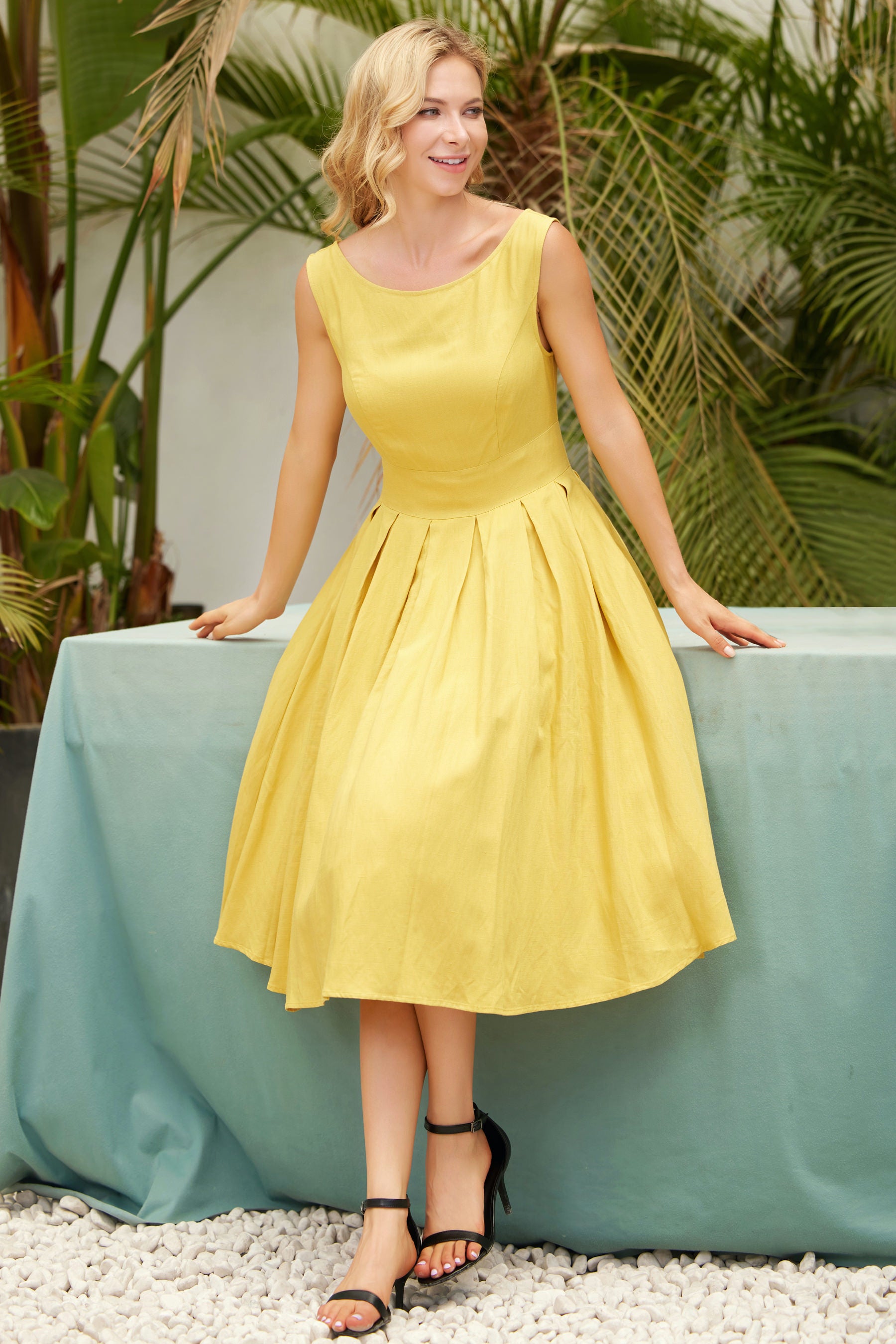 Yellow Fit \u0026 Flare Dress with Pockets | JoRetro Vintage Market